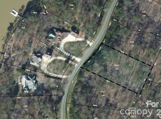 300 Whisper Lake Dr, New London, NC 28127