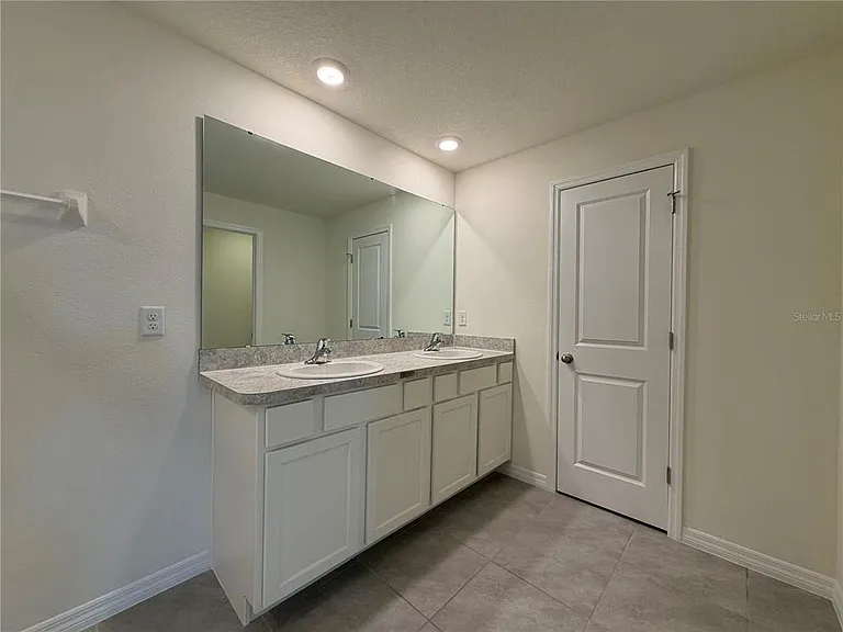 12072 Downy Birch Dr — Photo 15