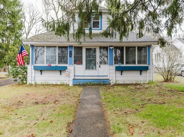 984 West St, Attleboro, MA 02703