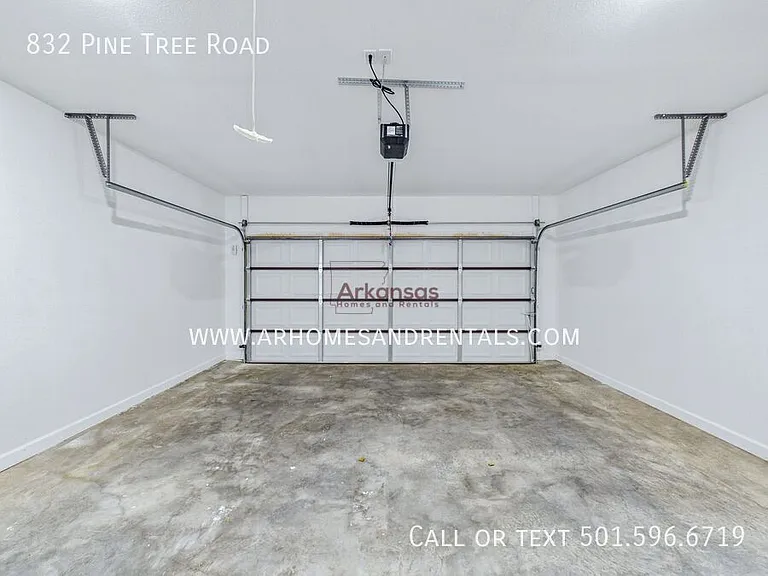 832 Pine Tree Rd — Photo 15