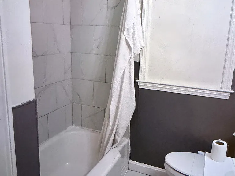 128 Orange St — Photo 22