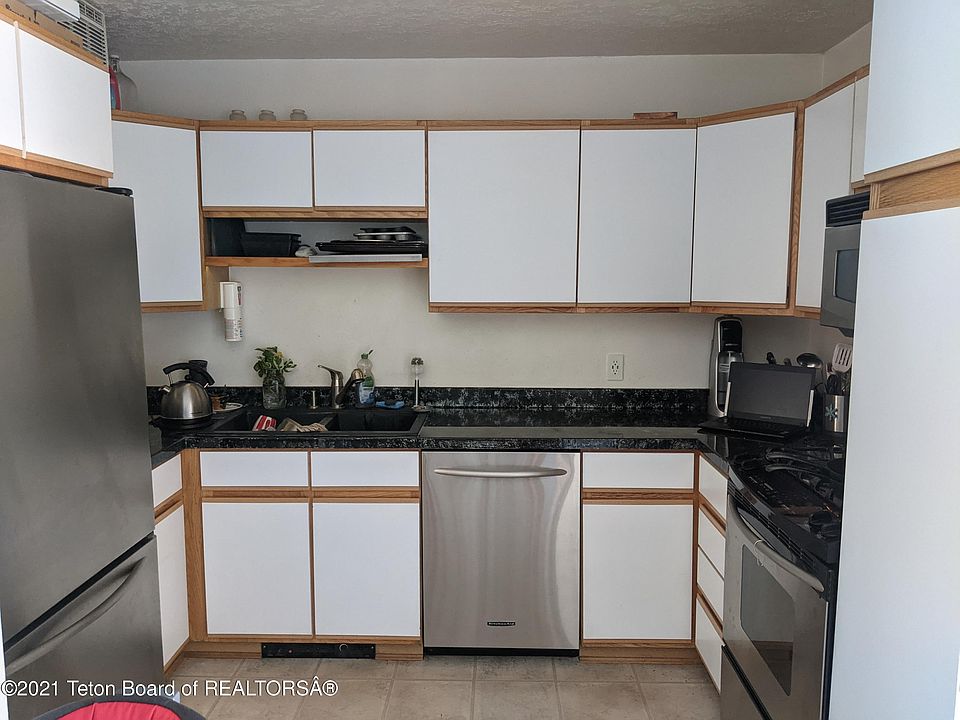 2nd image of 155 Morning Star Dr #1
