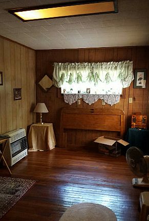 4th image of 216 NW Samoset Gln