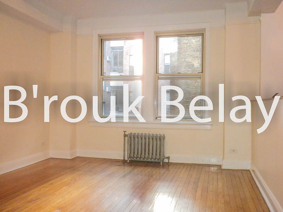 1st image of 29 E 10th St Fl 6E