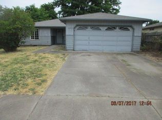 1292 Glengrove Ave, Central Pt, OR 97502
