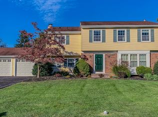 247 Fairfield Ln, Hillsborough, NJ 08844