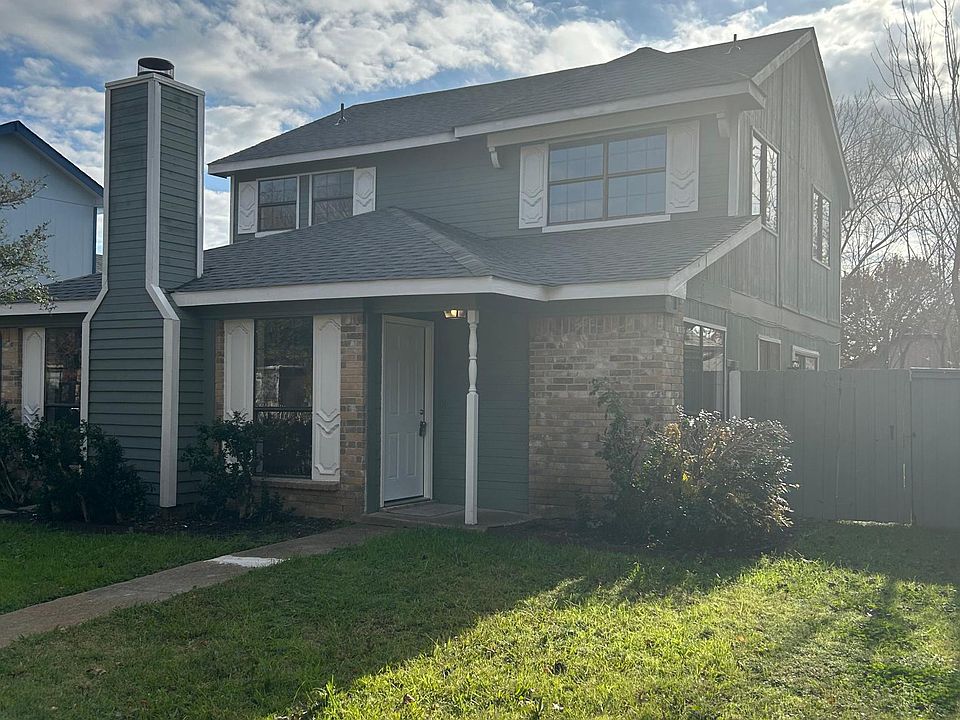 1st image of 10348 Wood Heights Dr