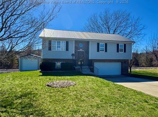 235 W Chestnut St, Eleanor, WV 25070