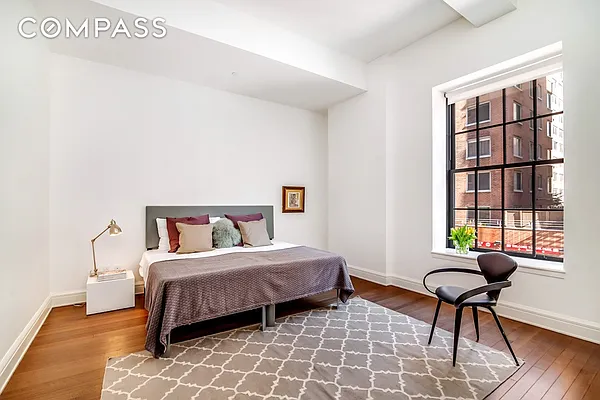 Rented by Compass | media 18