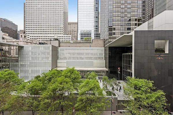 Sold by Nest Seekers International | media 5