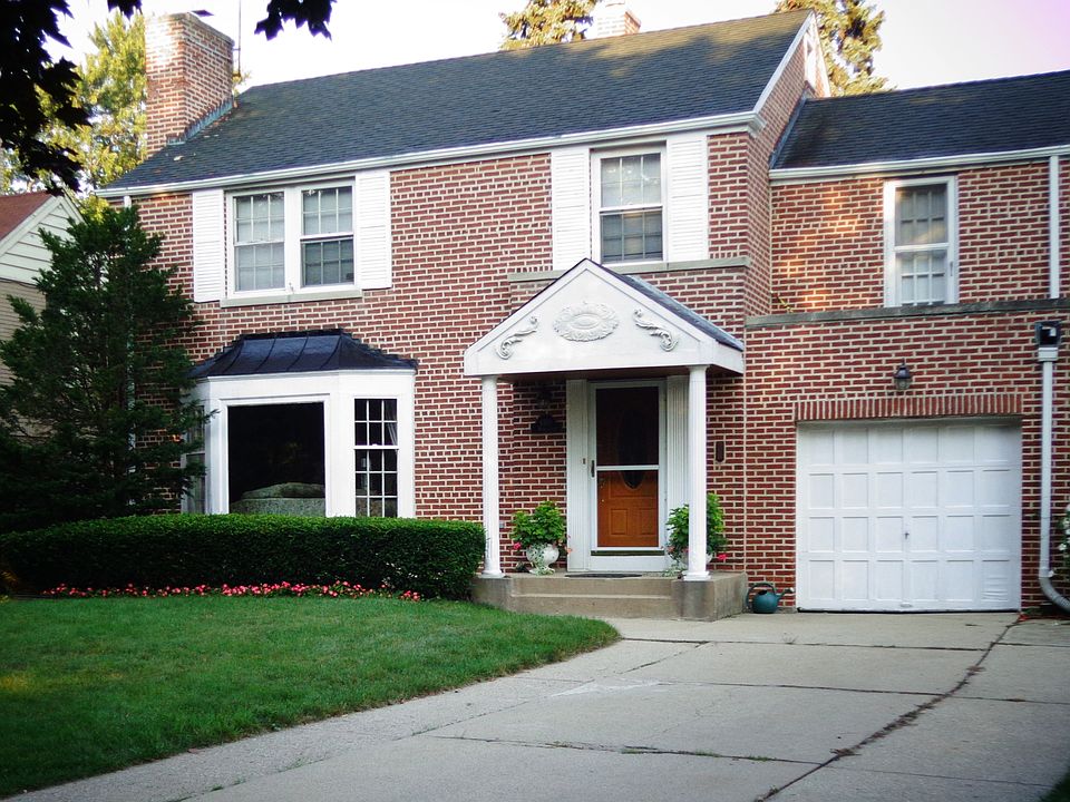 1st image of 6708 N Minnehaha Ave