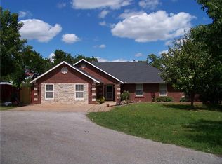 1720 E 15th St, Chandler, OK 74834