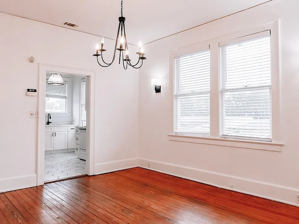 20 W 40th St #20