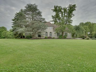 18 Riverside Ln, Holmdel, NJ, 07733