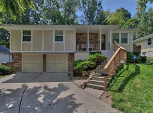 18113 E 25th Ter, Independence, MO 64057