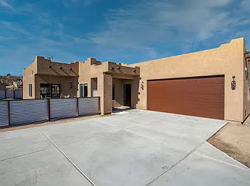 Building Photo - 6420 Airway Ave