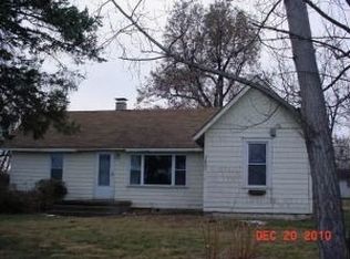 3714 N Woodbine Rd, Saint Joseph, MO 64505