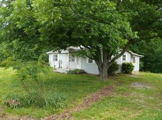 2020 Mountain Valley Rd, Vinton, VA 24179
