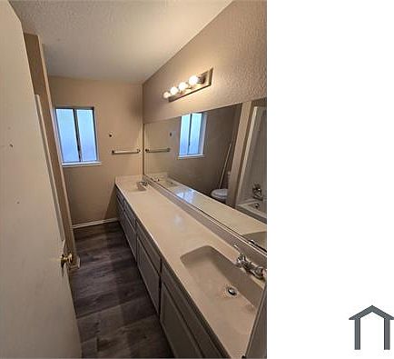 1st image of 1466 Sunny Creek Way