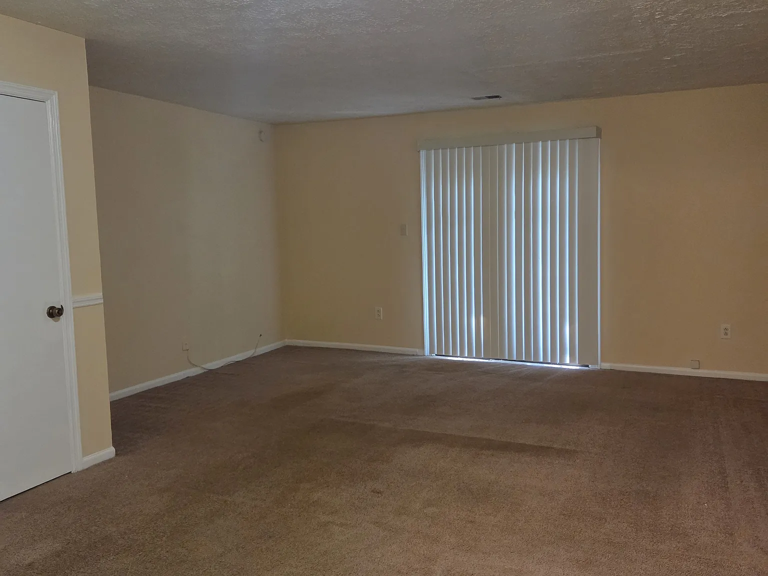 2 bed, 2.5 bath, 1188 sqft, $1,500 — Photo 2