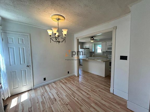 5th image of 257 S 20th St