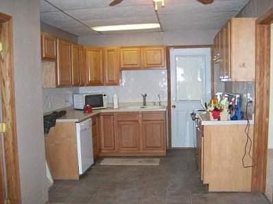 3rd image of 1501 E 2nd St