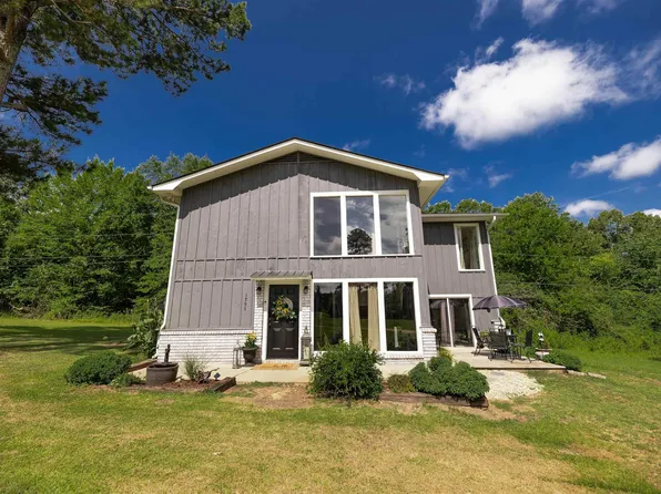 1795 Bowen Hill Rd, Gurdon, AR 71743