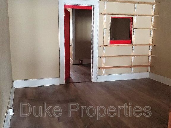 4th image of 661 Thurston Rd Unit 661
