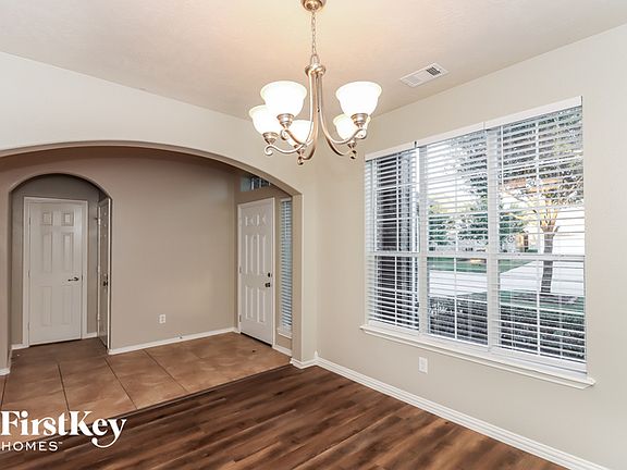 4th image of 17907 Misty Pond Ct