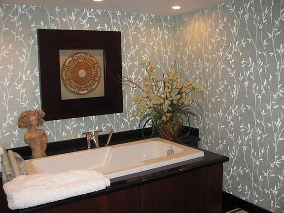 5th image of 2200 S Ocean Ln APT 608