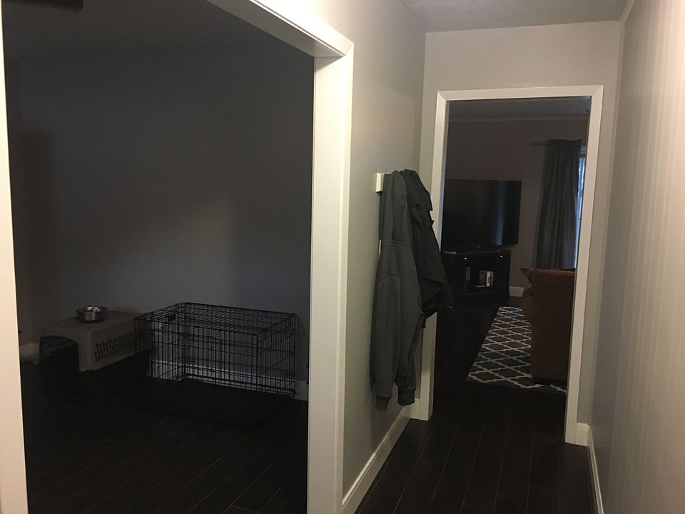 1st image of 4210 Fleet Ln
