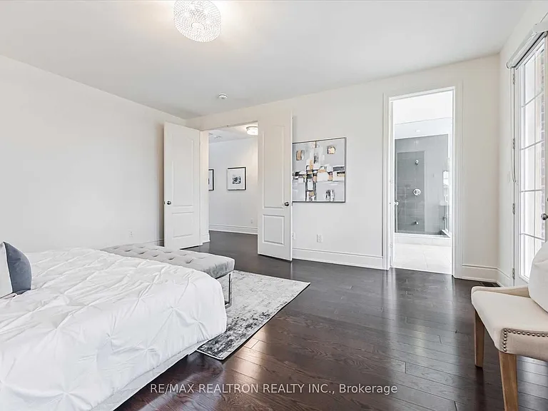 51 Ken Sinclair Cres — Photo 19