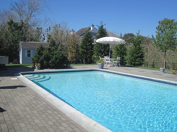 2nd image of 38 Cross Ln
