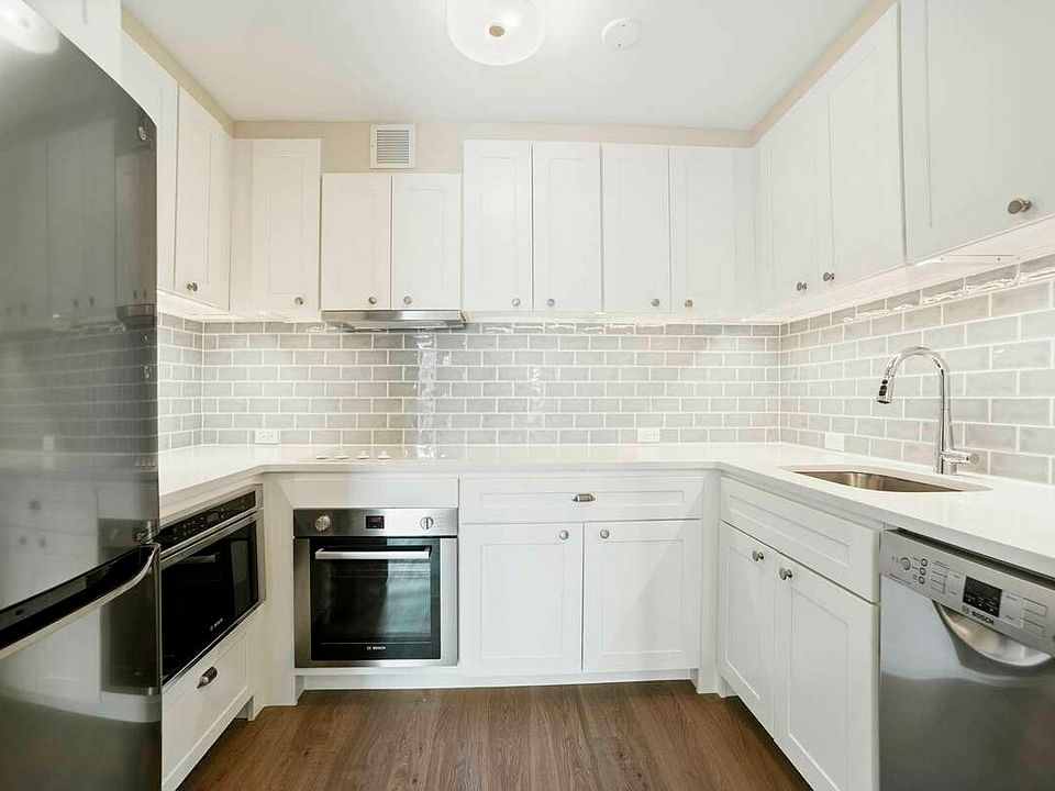 1st image of 240 W 73rd St #12J