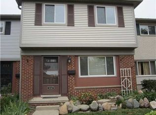 3047 Williamsburg Rd, Ann Arbor, MI 48108