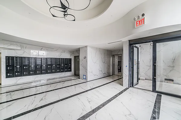 Sold by E Realty International Corp | media 23