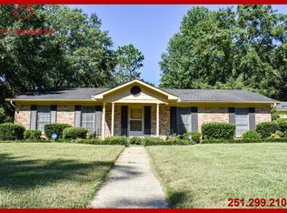 1107 Lucerne Dr, Mobile, AL 36608