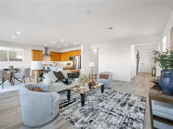1722 Game Garden Rd, North Las Vegas, NV 89031
