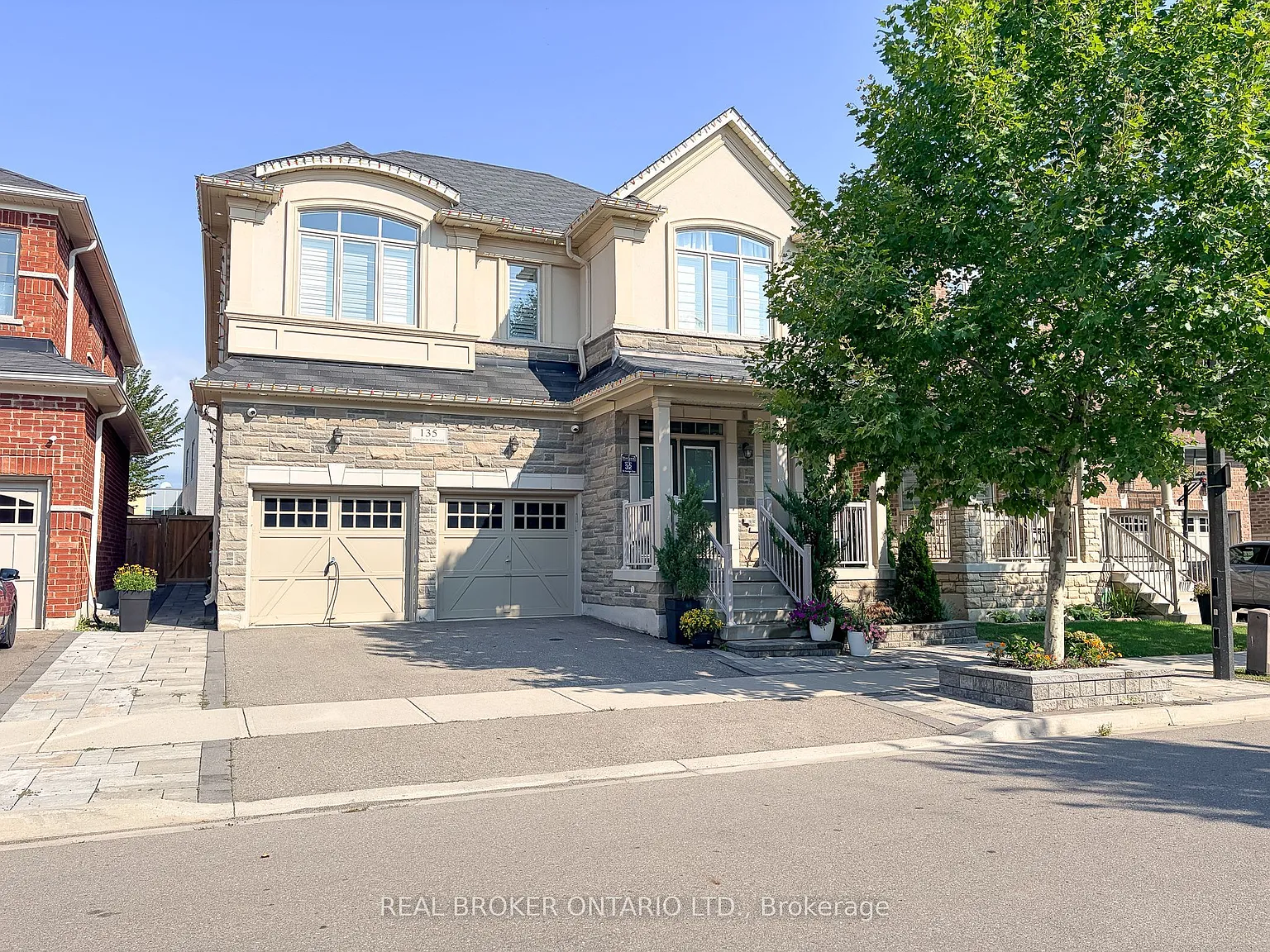 2 bed, $2,200 — Photo 1