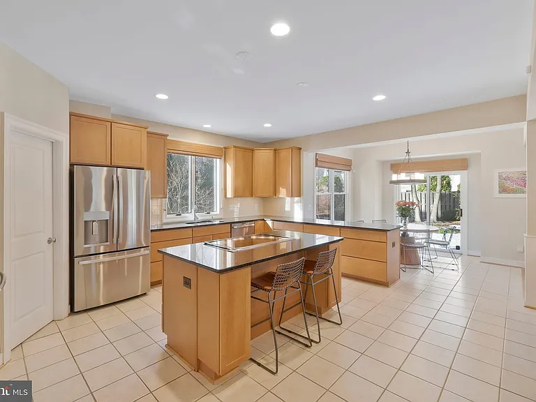 5922 Chesterbrook Rd — Photo 27