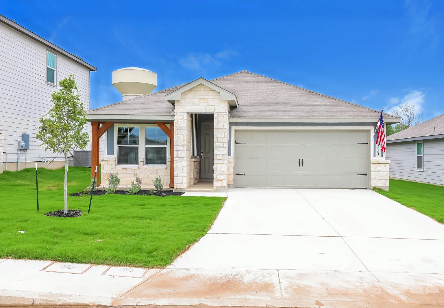 13503 Emerson Way Saint Hedwig TX — Photo 1