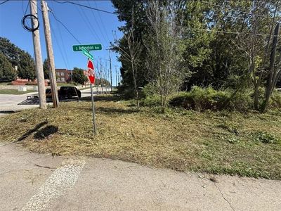 9605 E Independence Ave, Independence, MO, 64053
