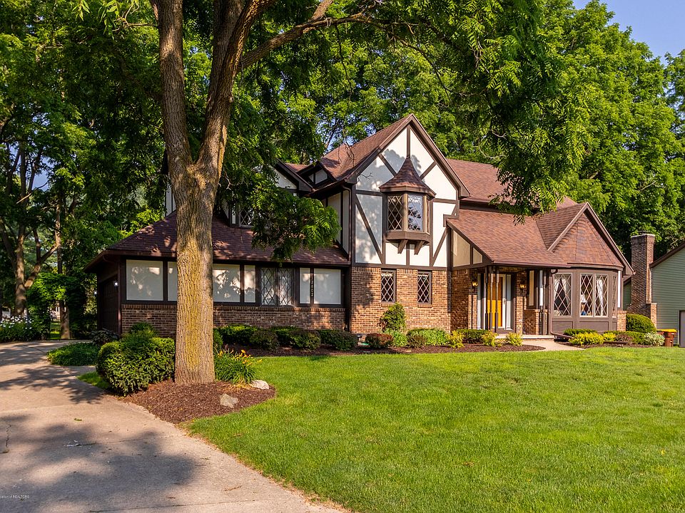 1st image of 12802 Oneida Woods Trl