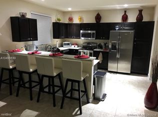 17046 SW 94th Ln, Miami, FL 33196