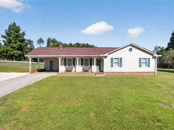2229 Saluda Dam Rd, Easley, SC 29640