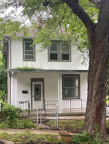 1st image of 3708 Thompson Ave
