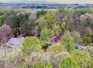 200 Lewis Rd, Campobello, SC 29322