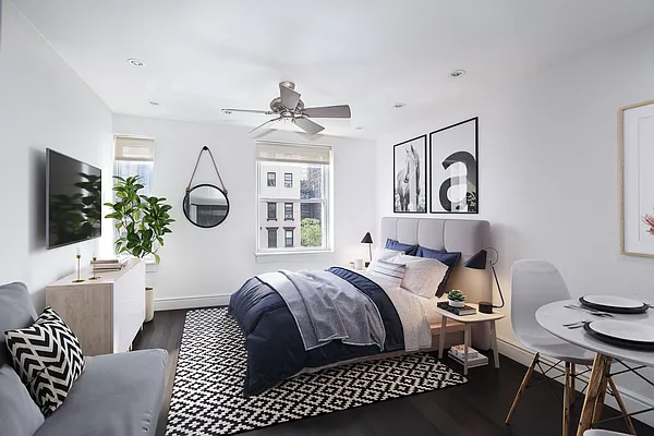 Sold by Compass | media 1