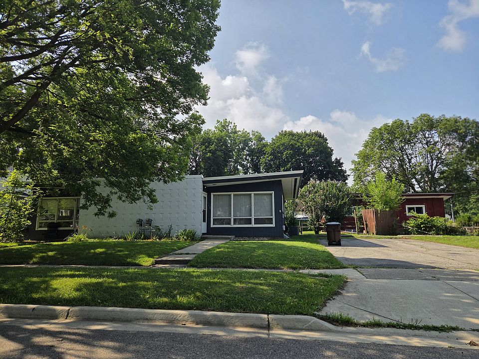 1st image of 765 Douglas St #765