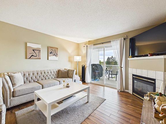 4th image of 6224 17th Ave SE #1414